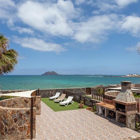 Villa Marina I Beachfront Corralejo By Holidays Home Bagian luar foto