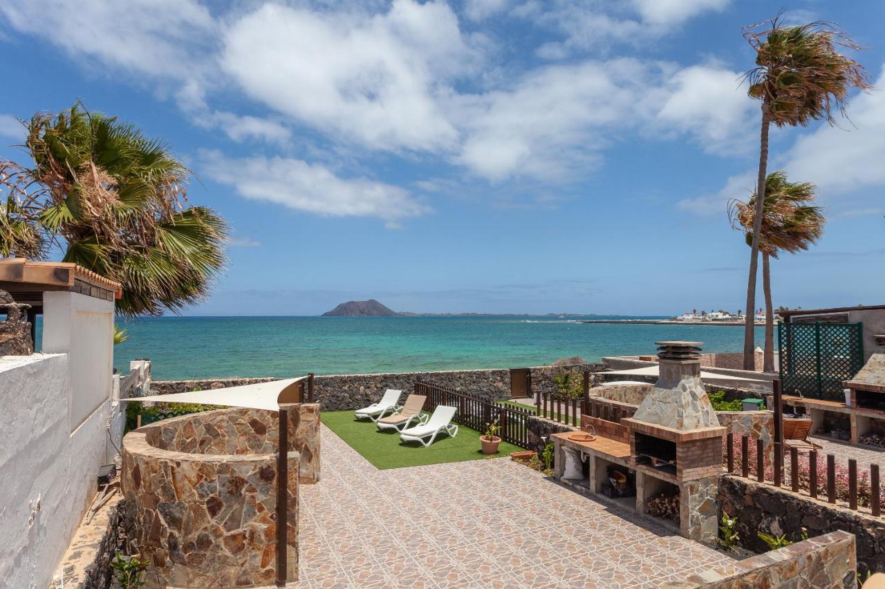 Villa Marina I Beachfront Corralejo By Holidays Home Bagian luar foto