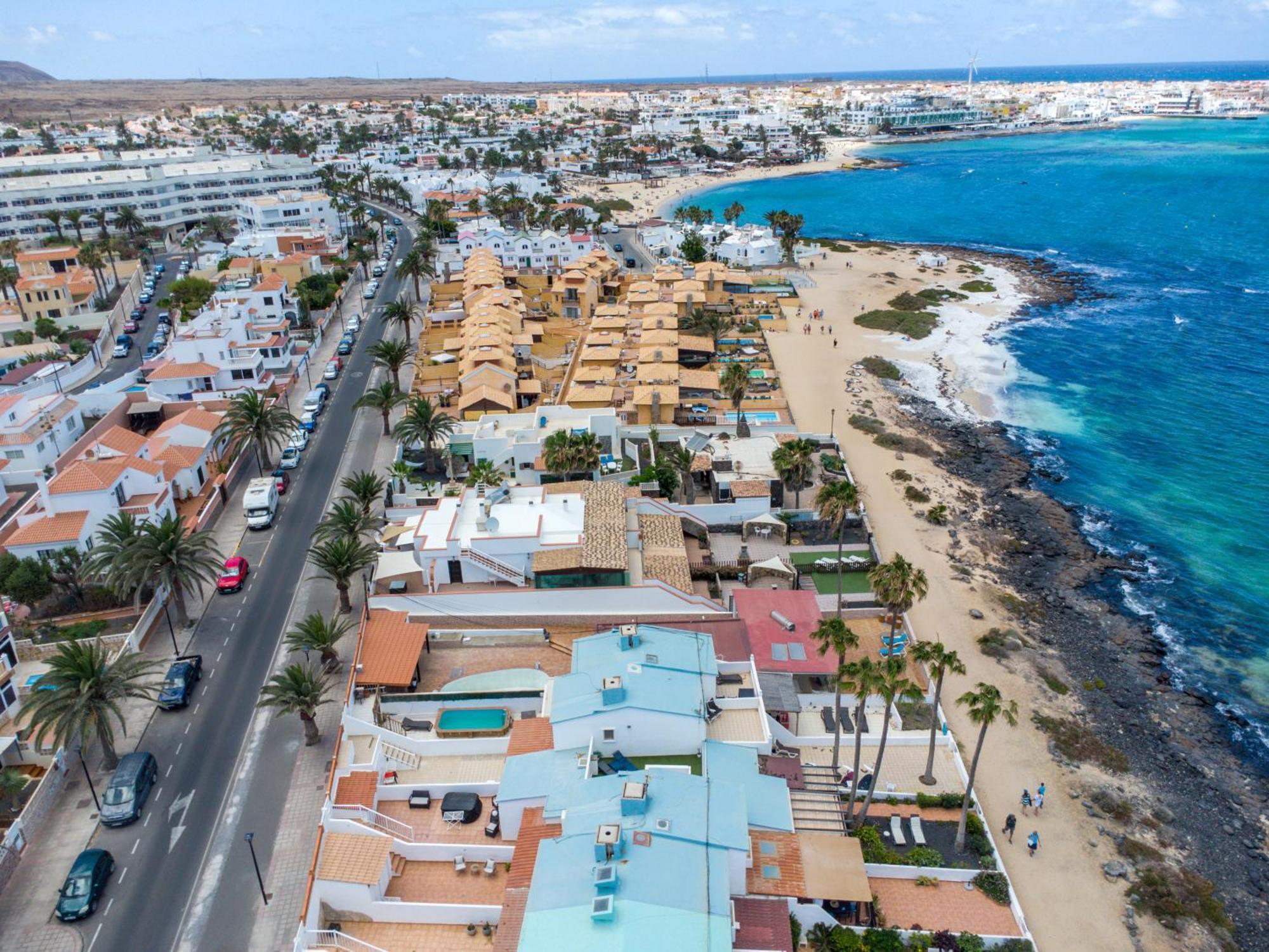 Villa Marina I Beachfront Corralejo By Holidays Home Bagian luar foto